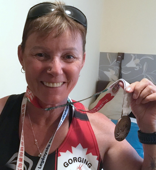 Holly-Wylie-medal Holly Wylie